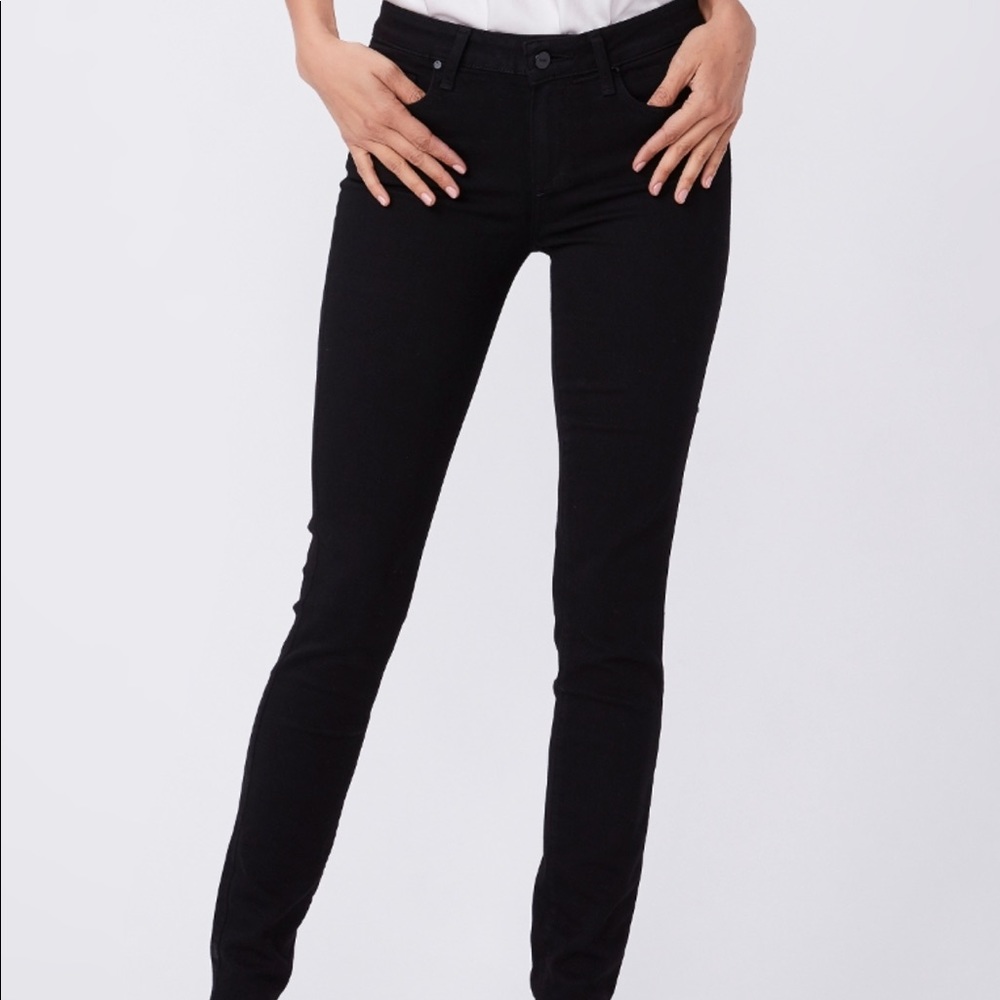 Paige Verdugo Jegging